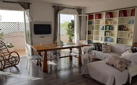 Miguel Apartment